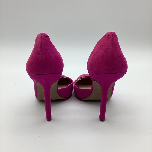 1962. BCBG Suede Fuchsia 3” Pumps NWOT Size 8.5 - Picture 7 of 10